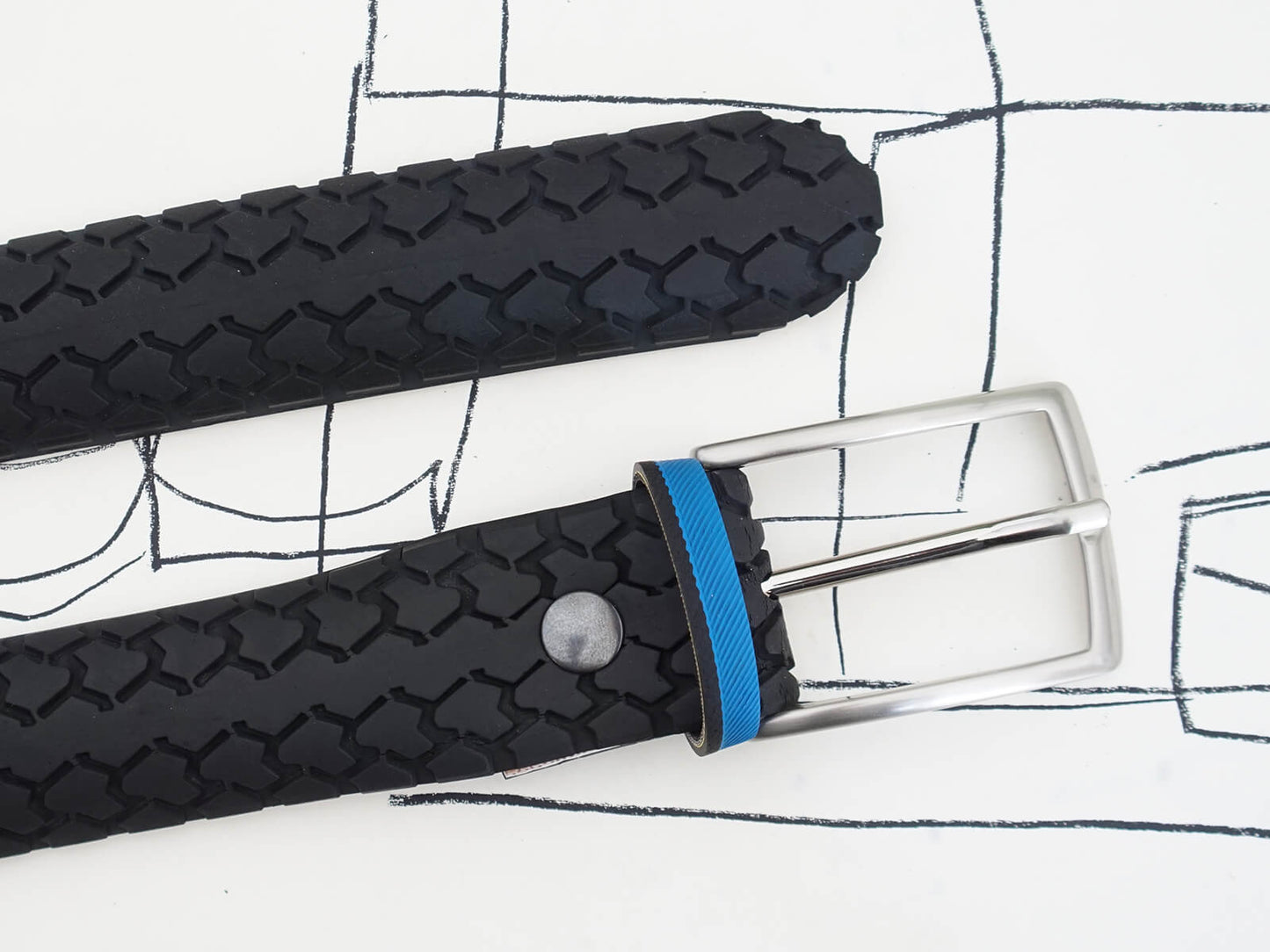 Cintura in copertone di bicicletta
