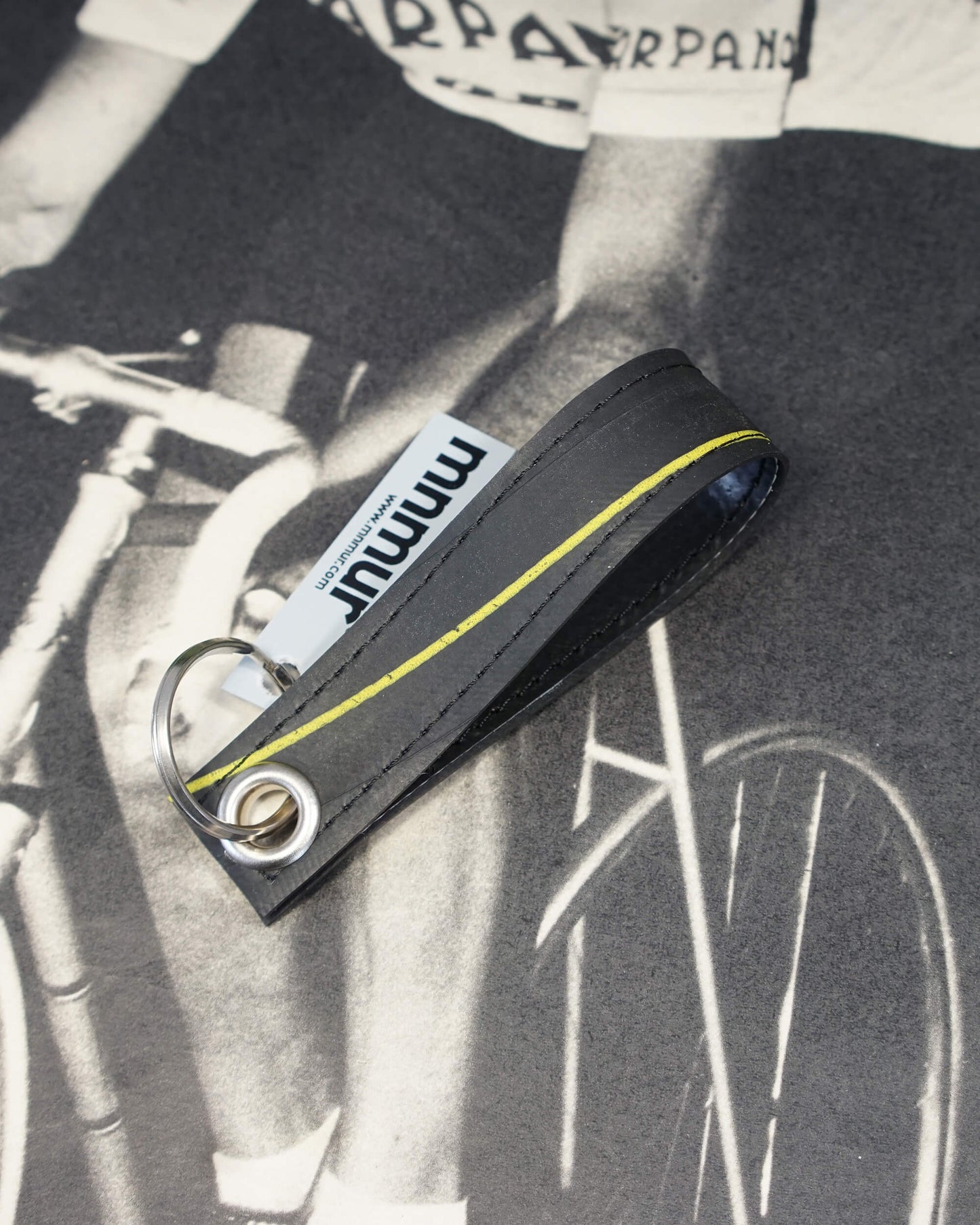 Keyring yellow