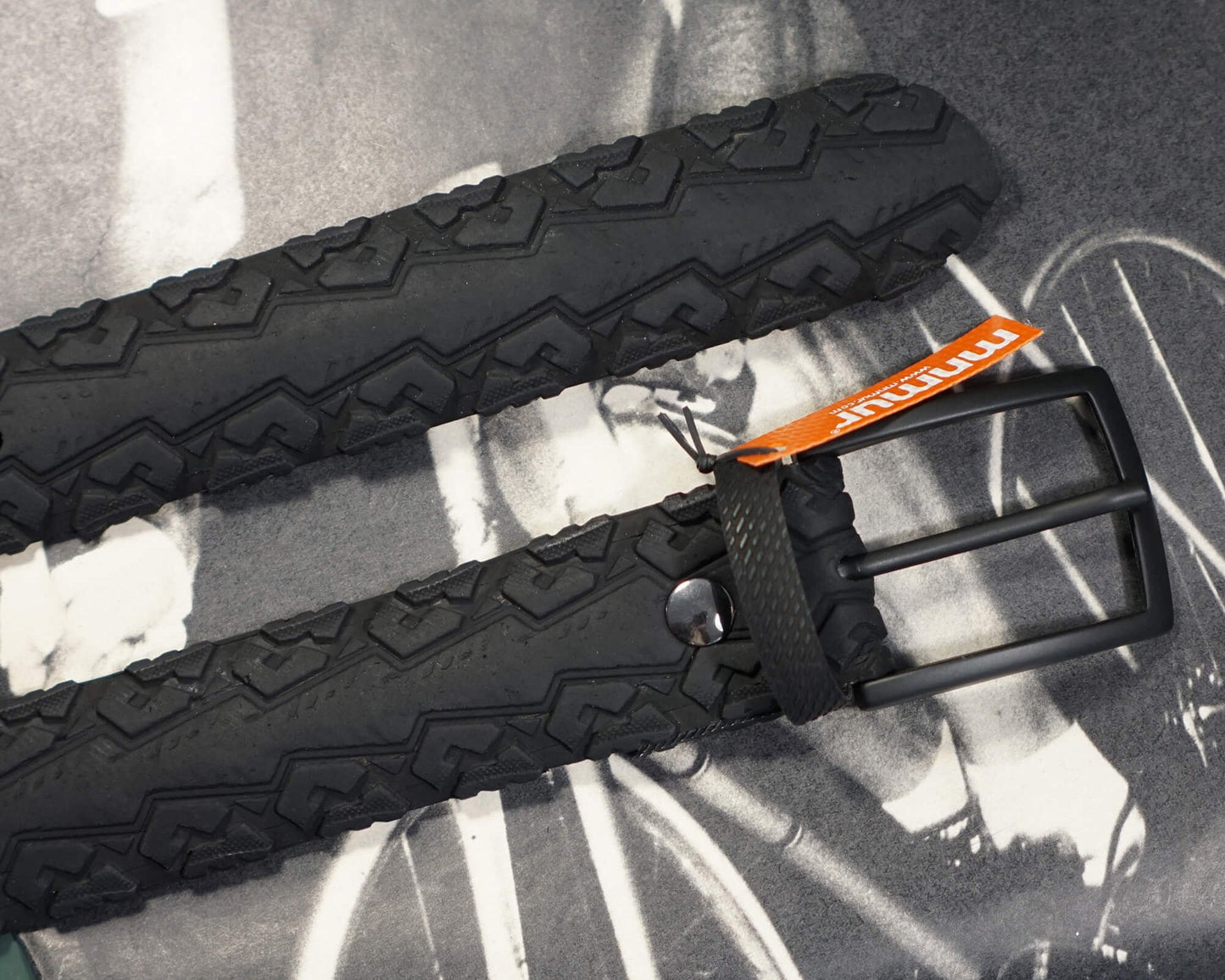 GRAVEL BLACK