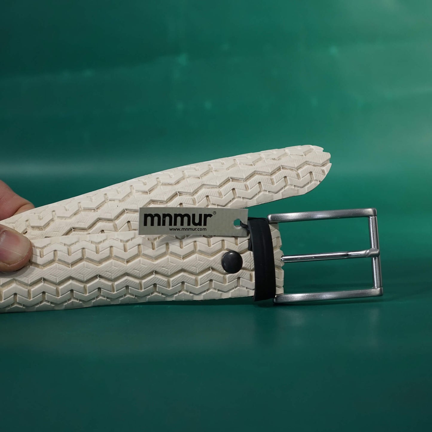 Cintura da uomo, Cintura in copertone di bicicletta