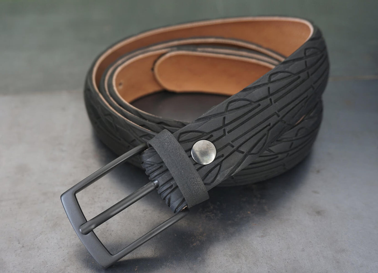 STRADA BLACK
